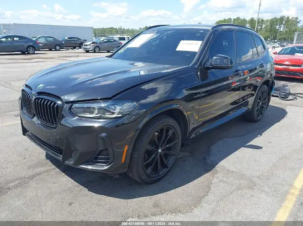 5UX43DP06N9J24524 2022 BMW X3 - Image 2