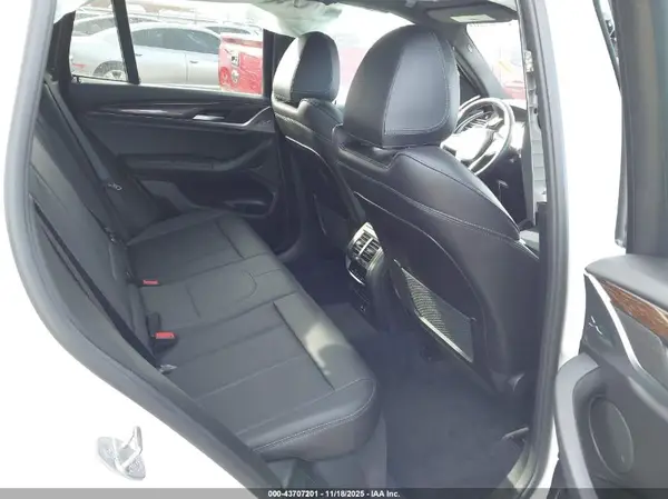5UX43DP06N9J72346 2022 BMW X3 - Image 8