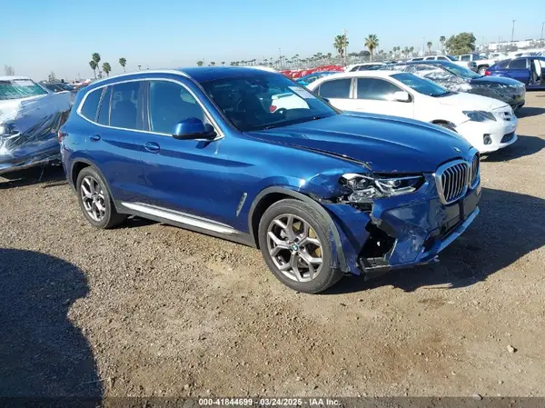 5UX43DP06N9K69322 2022 BMW X3 - Image 1