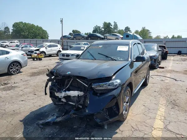 5UX43DP06N9K81857 2022 BMW X3 - Image 2