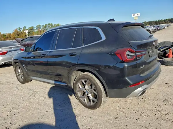 5UX43DP06N9L73129 2022 BMW X3 - Image 2