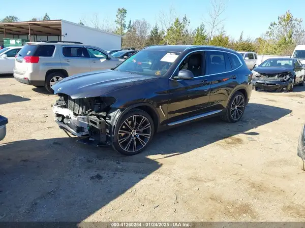 5UX43DP06N9M38769 2022 BMW X3 - Image 2