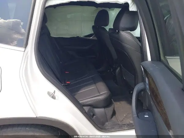 5UX43DP06N9N05662 2022 BMW X3 - Image 8