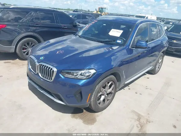 5UX43DP07N9L57814 2022 BMW X3 - Image 2
