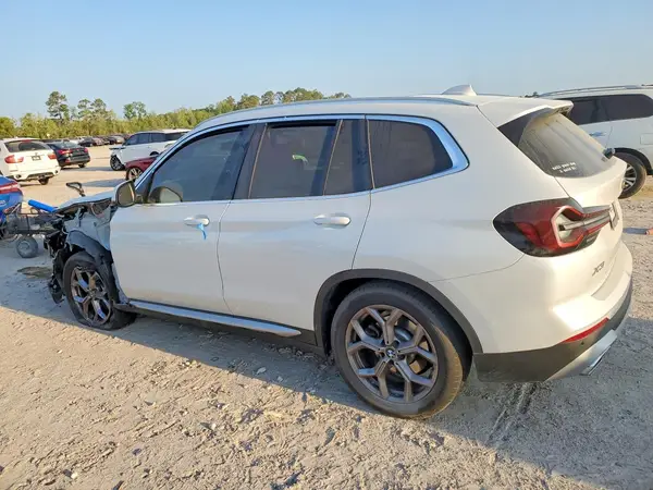 5UX43DP07N9L98752 2022 BMW X3 - Image 2