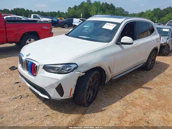 5UX43DP07N9M35881 2022 BMW X3 - Image 2