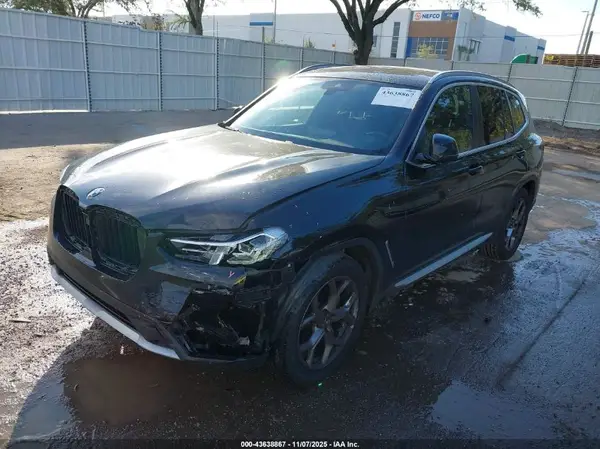 5UX43DP07N9M39090 2022 BMW X3 - Image 2