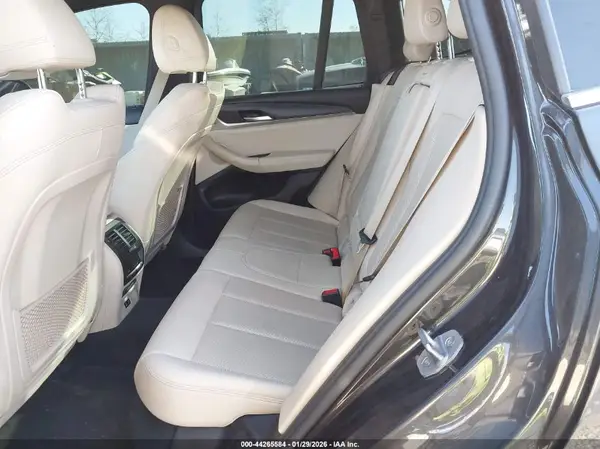 5UX43DP07N9M51322 2022 BMW X3 - Image 8