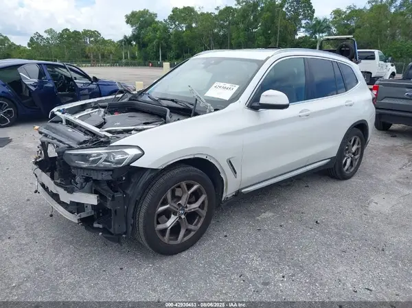 5UX43DP07N9M87060 2022 BMW X3 - Image 2