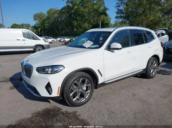 5UX43DP07R9U11649 2024 BMW X3 - Image 2