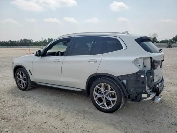 5UX43DP07R9U49821 2024 BMW X3 - Image 2