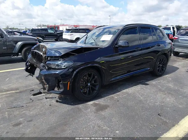 5UX43DP07R9V36795 2024 BMW X3 - Image 2