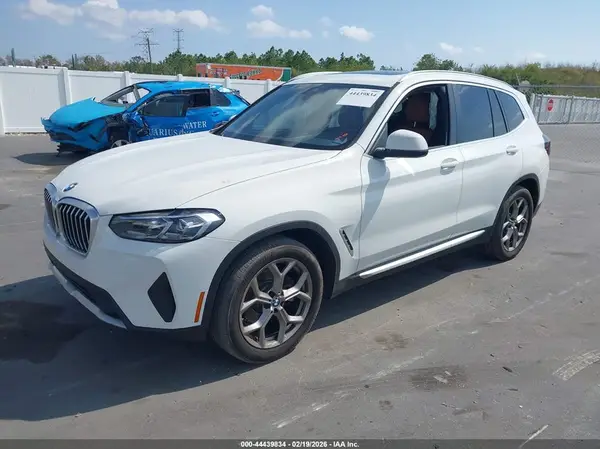 5UX43DP08N9K26259 2022 BMW X3 - Image 2