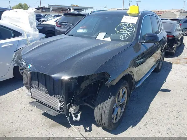5UX43DP08N9K34328 2022 BMW X3 - Image 2