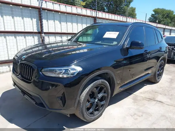 5UX43DP08N9K81651 2022 BMW X3 - Image 2