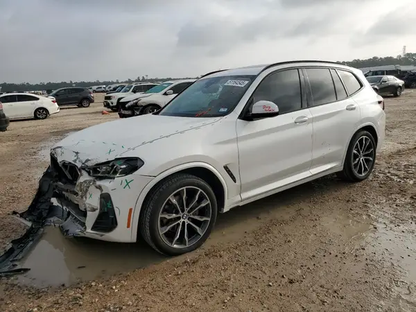 5UX43DP08N9N39716 2022 BMW X3 - Image 1