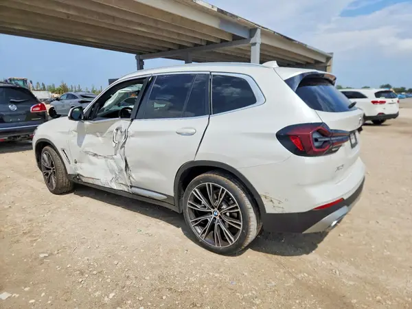 5UX43DP08P9N81502 2023 BMW X3 - Image 2