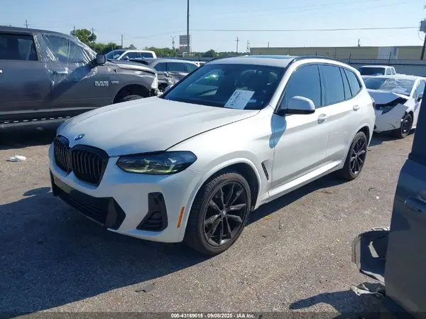 5UX43DP08P9P16445 2023 BMW X3 - Image 2