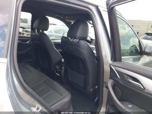 5UX43DP08P9R39441 2023 BMW X3 - Image 8