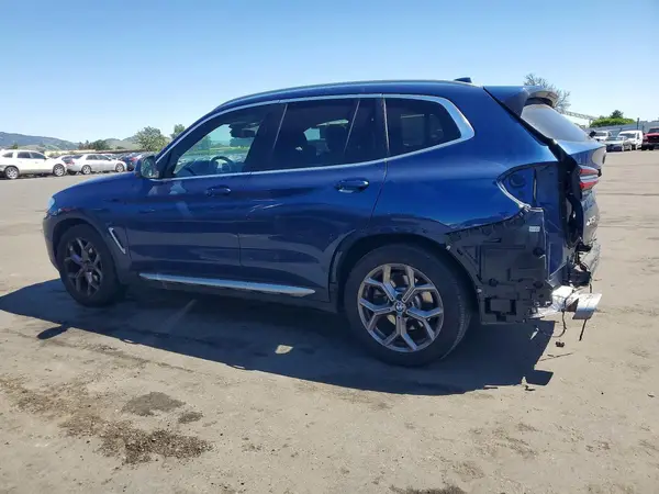 5UX43DP08R9U43381 2024 BMW X3 - Image 2