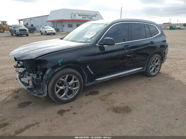 5UX43DP08R9U53148 2024 BMW X3 - Image 2