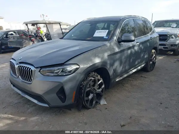 5UX43DP08R9U80981 2024 BMW X3 - Image 2