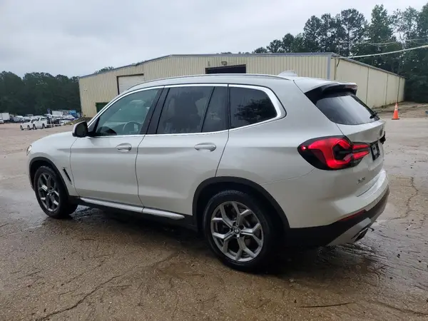 5UX43DP08R9V06124 2024 BMW X3 - Image 2