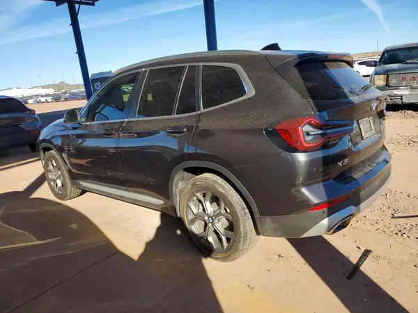 5UX43DP08R9W22701 2024 BMW X3 - Image 2