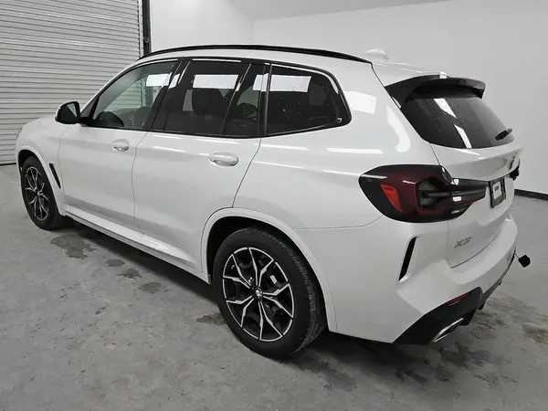 5UX43DP08R9W57559 2024 BMW X3 - Image 2