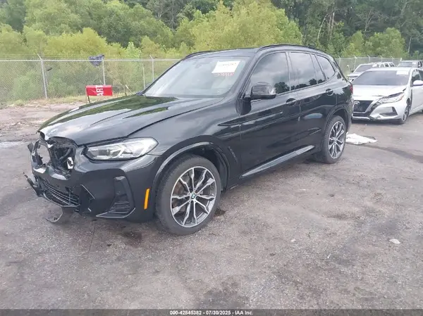 5UX43DP09N9J22914 2022 BMW X3 - Image 2