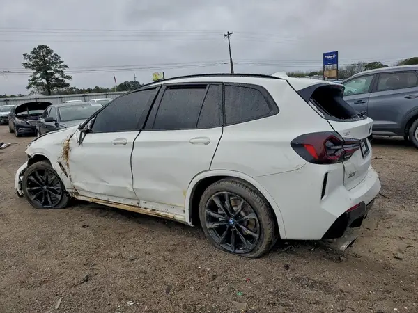 5UX43DP09N9J81476 2022 BMW X3 - Image 2