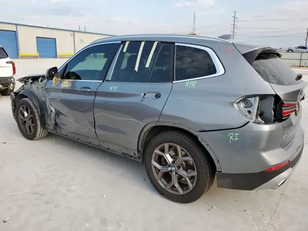 5UX43DP09N9J96754 2022 BMW X3 - Image 2
