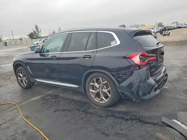 5UX43DP09N9K48108 2022 BMW X3 - Image 2