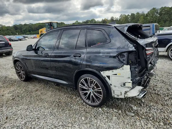 5UX43DP09N9K64583 2022 BMW X3 - Image 2
