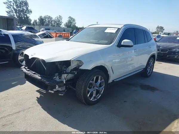 5UX43DP09N9K88544 2022 BMW X3 - Image 2