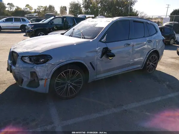 5UX43DP09N9L67017 2022 BMW X3 - Image 2