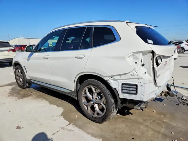 5UX43DP09N9M15535 2022 BMW X3 - Image 2