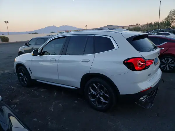 5UX43DP09N9M62189 2022 BMW X3 - Image 2