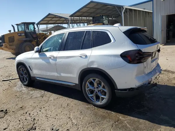 5UX43DP09P9P80607 2023 BMW X3 - Image 2