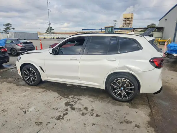 5UX43DP09P9S03138 2023 BMW X3 - Image 2
