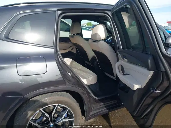 5UX43DP09R9T37473 2024 BMW X3 - Image 8