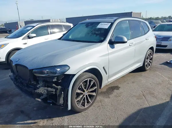5UX43DP09R9U05075 2024 BMW X3 - Image 2