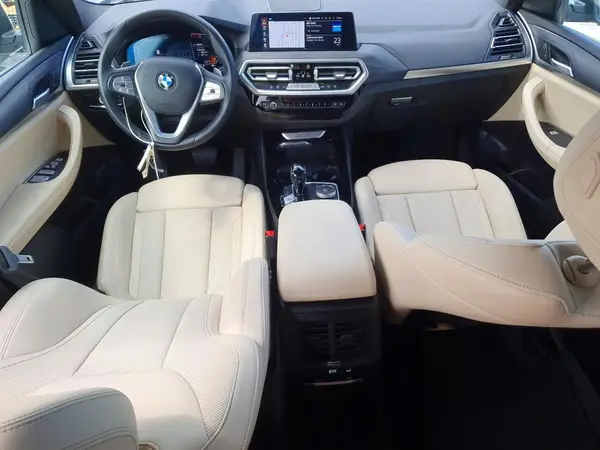 5UX43DP09R9U28811 2024 BMW X3 - Image 8