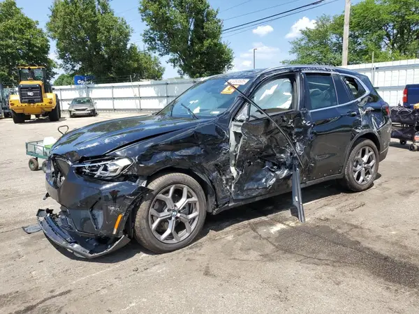 5UX43DP09R9U88927 2024 BMW X3 - Image 1