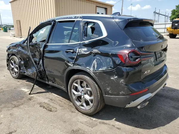 5UX43DP09R9U88927 2024 BMW X3 - Image 2
