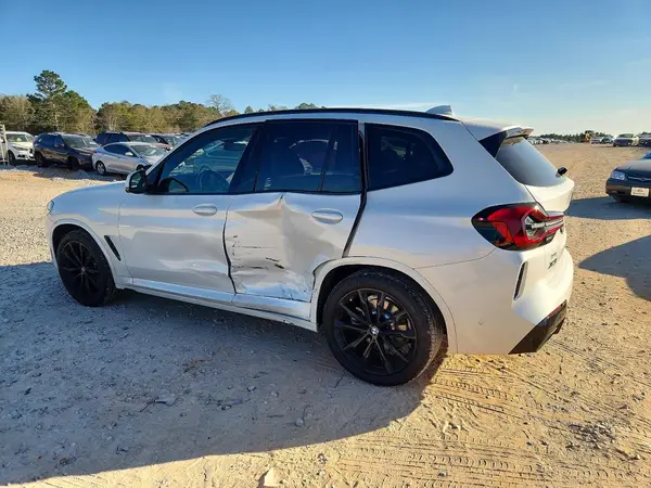 5UX43DP09R9U90662 2024 BMW X3 - Image 2
