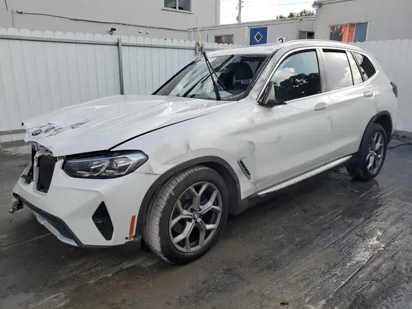 5UX43DP09R9V07976 2024 BMW X3 - Image 1