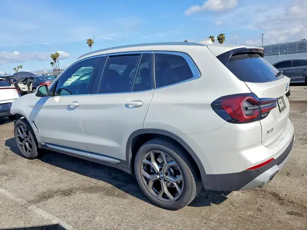 5UX43DP09R9W70787 2024 BMW X3 - Image 2