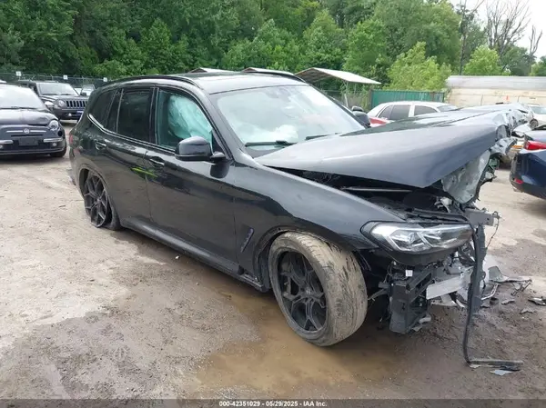 5UX43DP0XN9K08216 2022 BMW X3 - Image 1