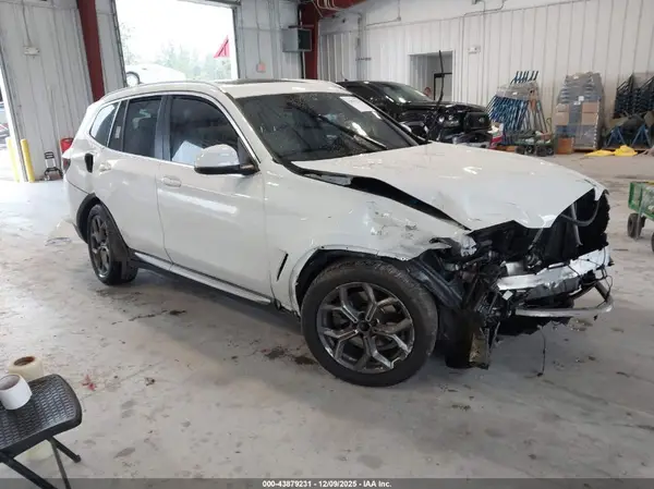 5UX43DP0XN9K88407 2022 BMW X3 - Image 1